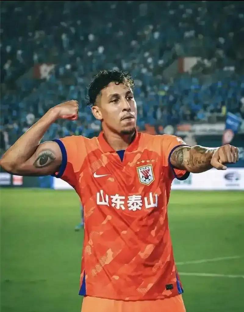 满冠体育 -包含窗口期山东泰山调整名单以备欧篮联，复出首秀环节打磨，目标明确，球探报告显示潜力的词条